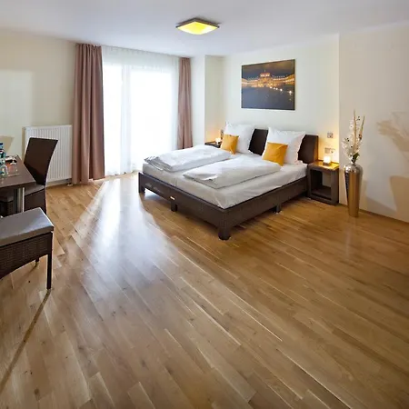 Aparthotel Guesthouse Mannheim MHG
